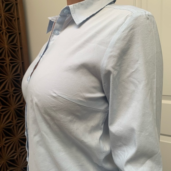 Brand New w/o Tags light blue button up blouse - Picture 4 of 4